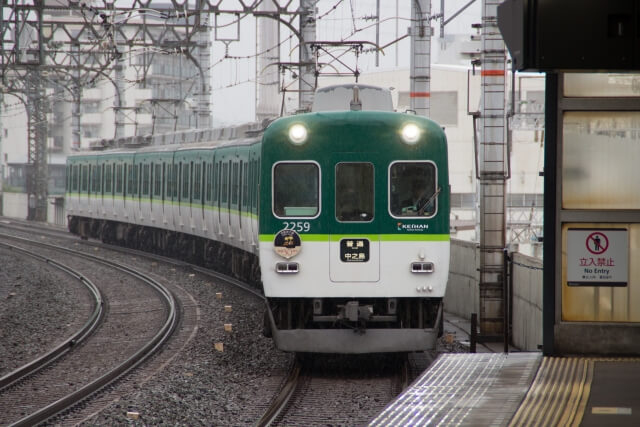 京阪電車中之島行き普通