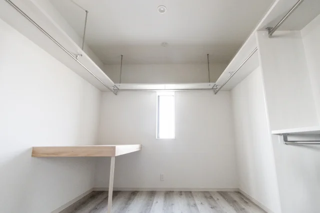 マンション広いウォークインクローゼット
